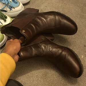 BARBOUR CHELSEA BOOTS RUSTIC MAROON